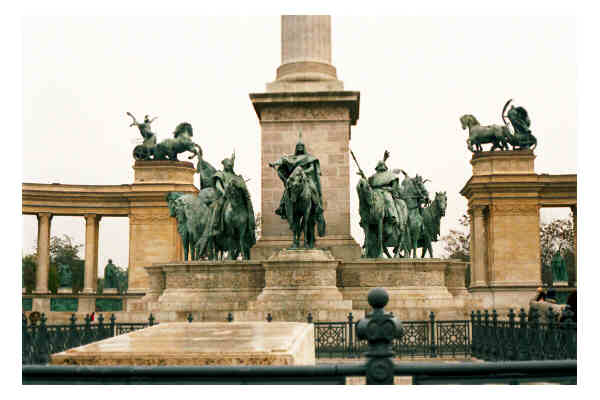 Heroe's square